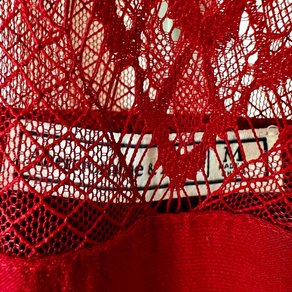 Abercrombie & Fitch Collared Lace Trim Long Sleeve Dress with Bow in Red Sz M - Picture 3 of 3